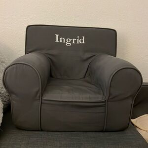 Pottery Barn Kids Anywhere Chair - Ingrid - Kids’ Size